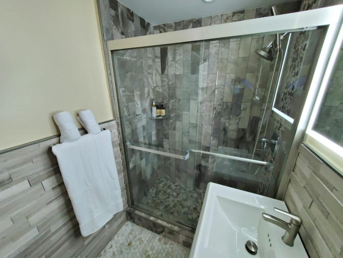 亚特兰大Just Renovated 3 Br/2Bath/ Parking+ Downtown View公寓 外观 照片