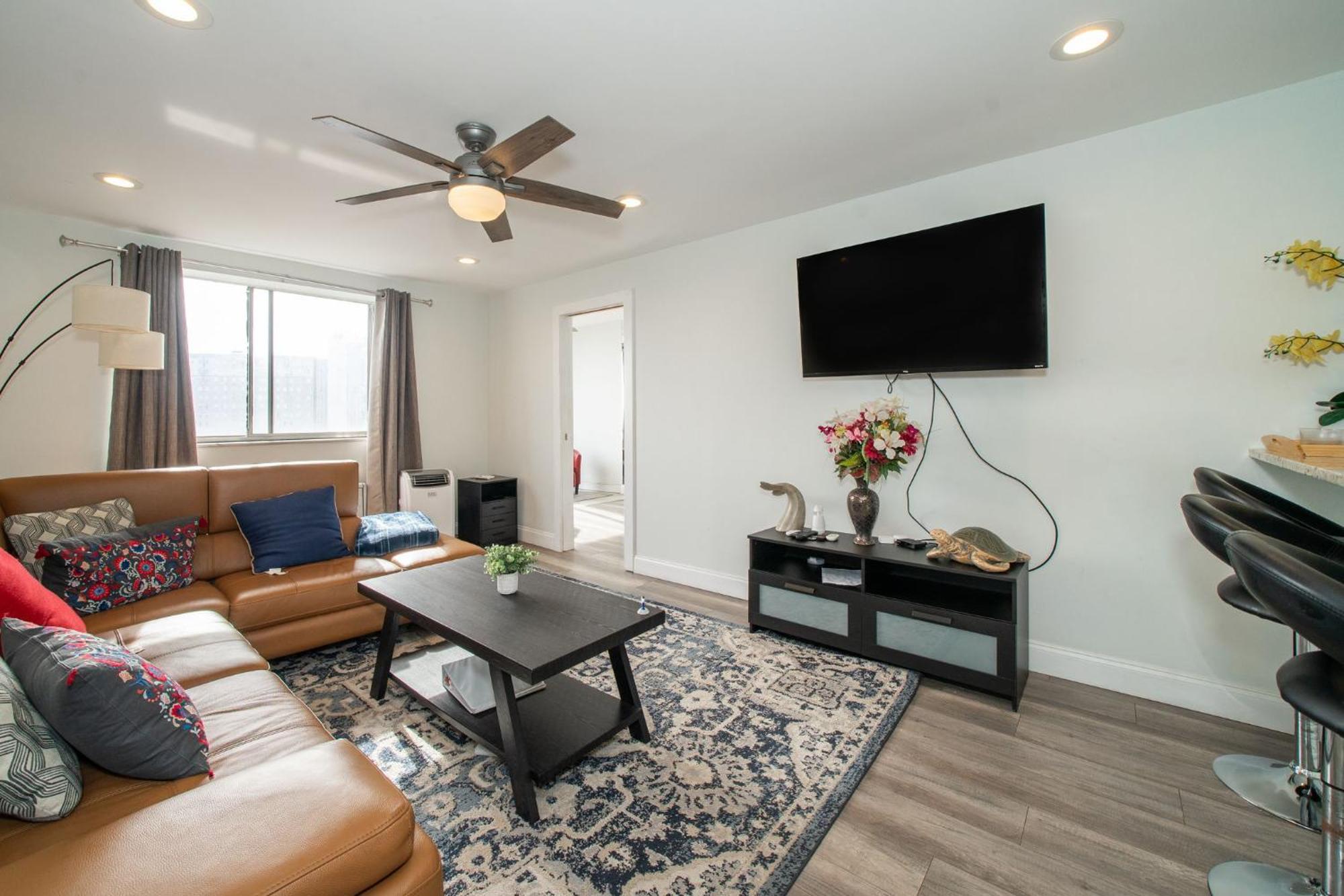 亚特兰大Just Renovated 3 Br/2Bath/ Parking+ Downtown View公寓 外观 照片